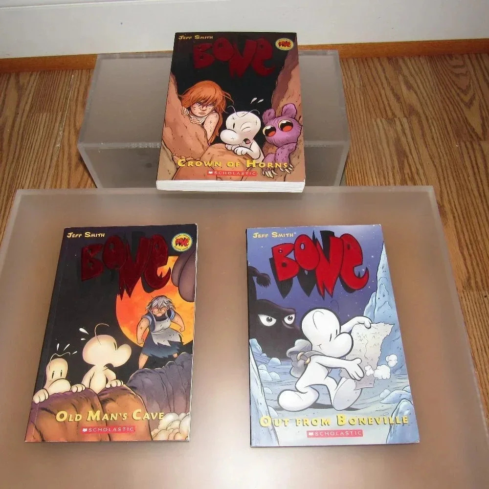 Jeff Smith BONE Set 3 books (Vol 1,6,9)